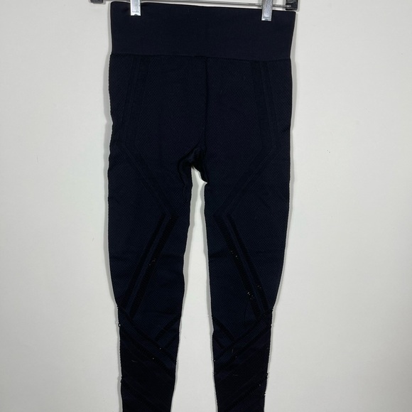 Leggings - Picture 2 of 8